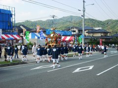 烏須井八幡神社の神輿